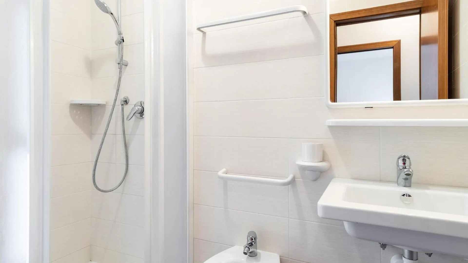 1 Bedroom Lovely Apartment In Bibione 0*,